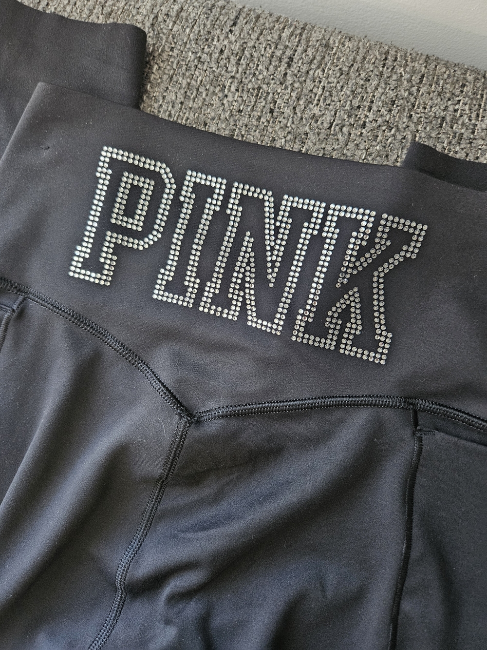 ⭐️VS PINK High-Waist Black Bling Leggings NWOT SZ S⭐️